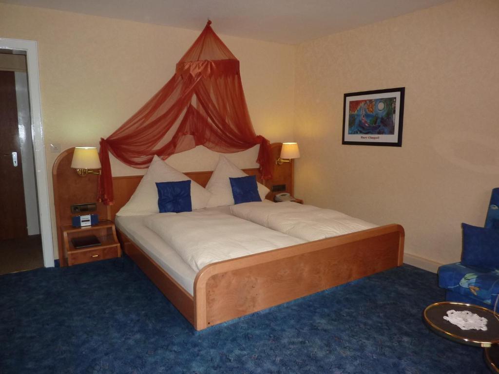 Atina Hotel Bad Wildbad Room photo